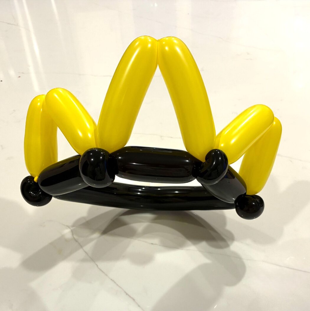 Crown balloon